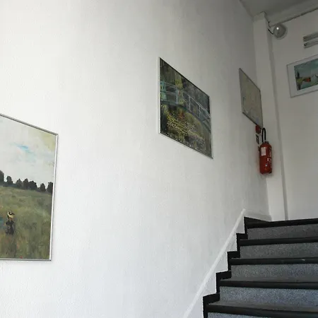 Отель Monet Ницца